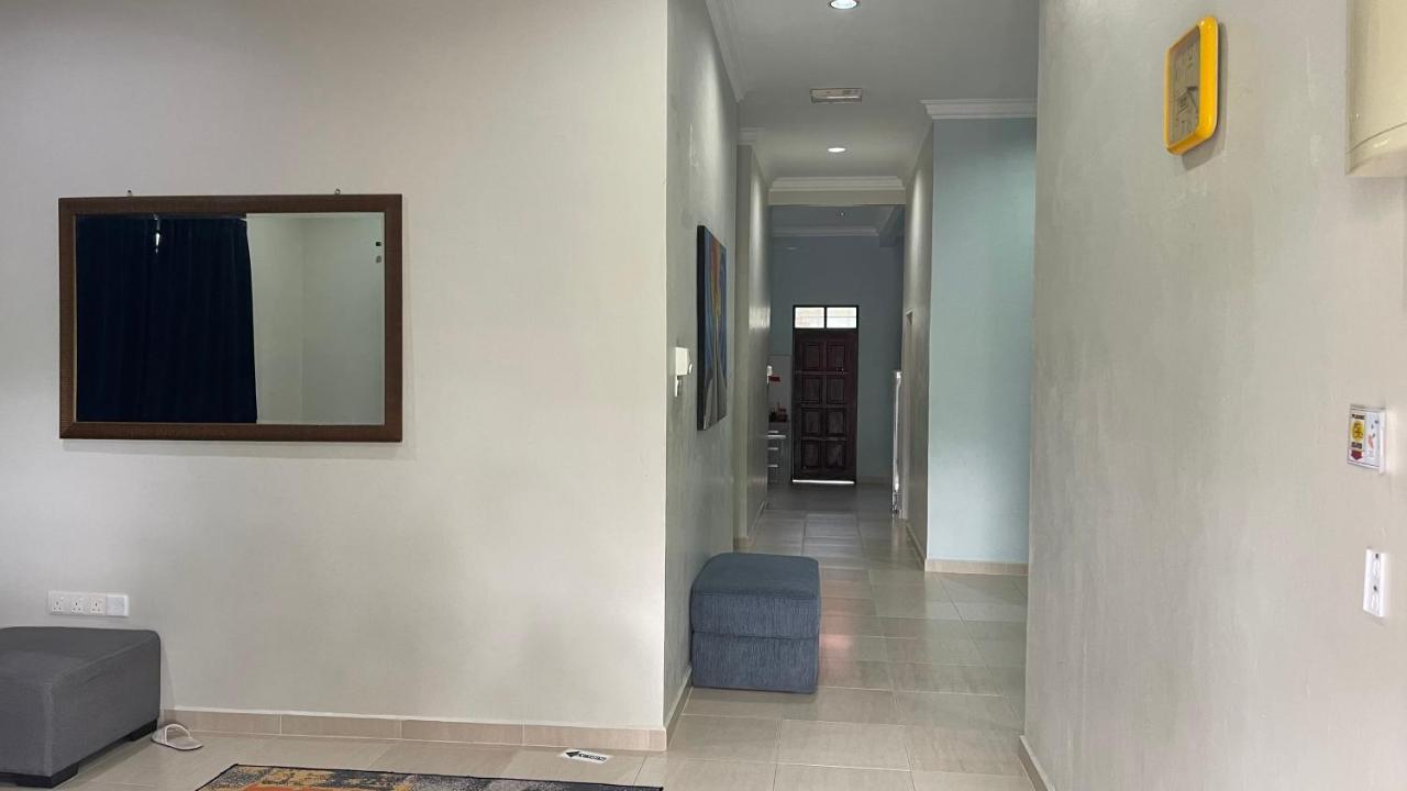 Nikmat Homestay RIYADH Kampong Tuan Mandak Luaran gambar