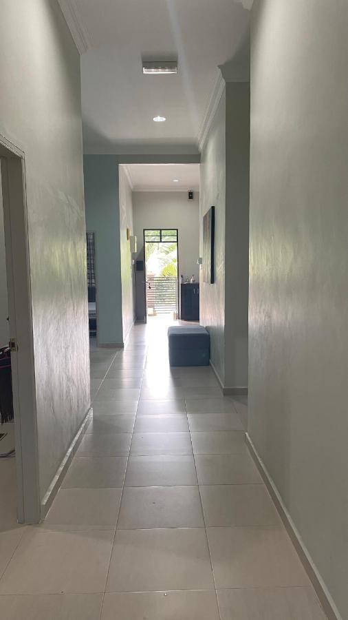 Nikmat Homestay RIYADH Kampong Tuan Mandak Luaran gambar